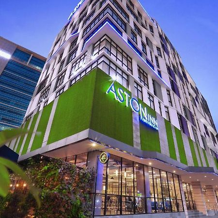 Aston Inn Pandanaran Semarang Eksteriør bilde